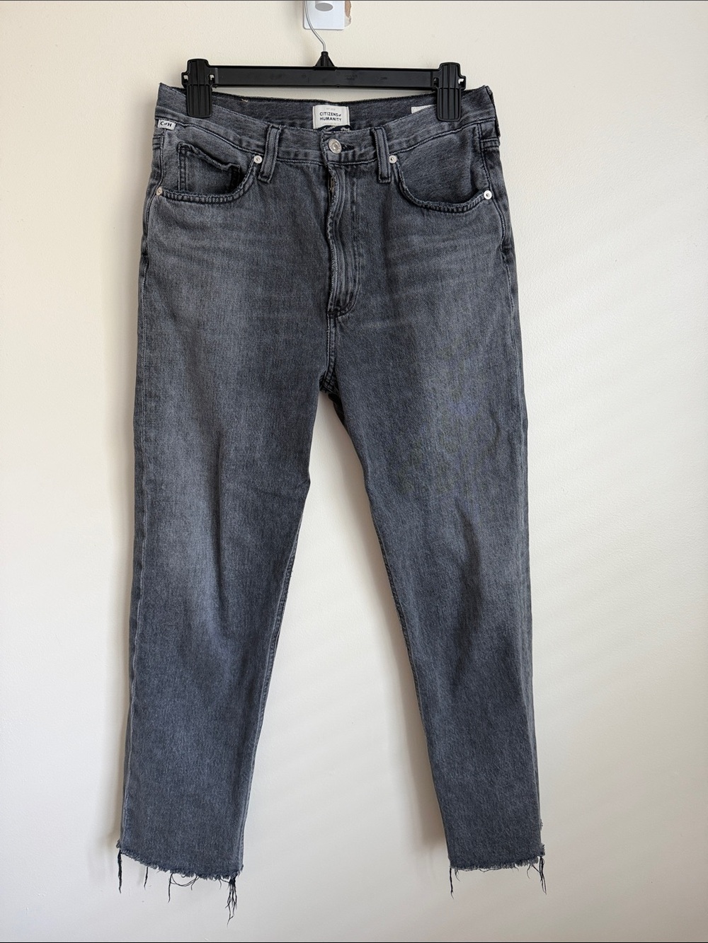 Citizens Of Humanity Daphne Crop Washed Black High Rise Straight Jeans, size 28